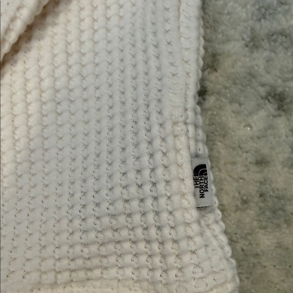 The North Face Women's Cream waffle hooded sweat size M - Picture 3 of 10